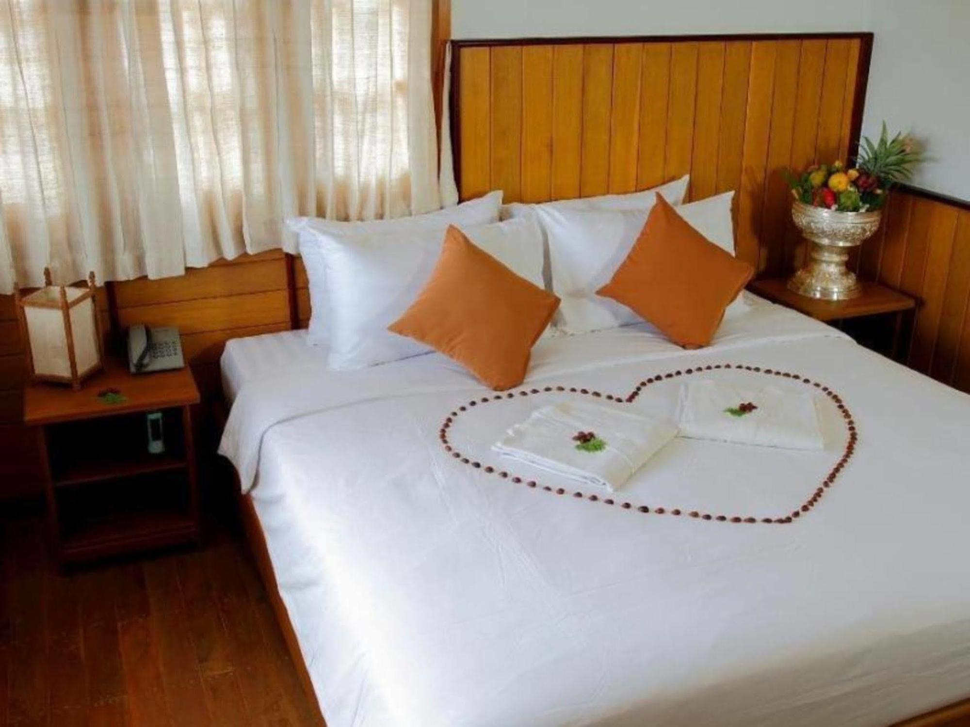 Inle Lotus Hotel Nyaung Shwe Exteriér fotografie