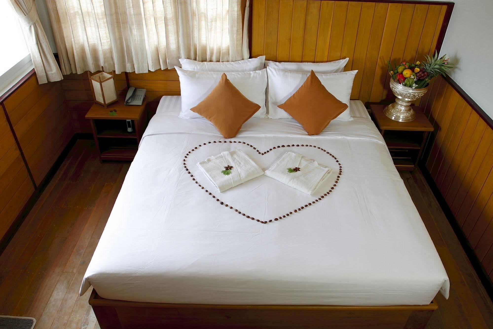 Inle Lotus Hotel Nyaung Shwe Exteriér fotografie